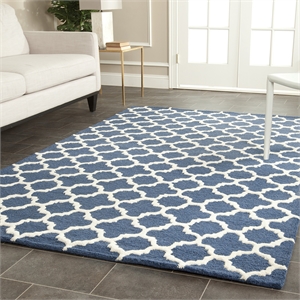 Safavieh Cambridge 8' X 10' Hand Tufted Wool Rug in Navy and Ivory