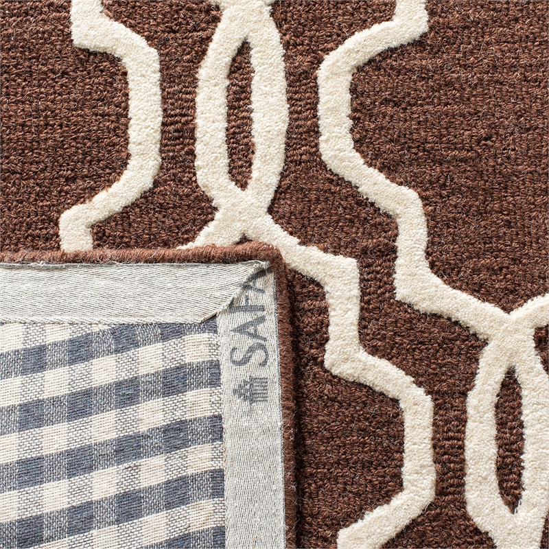 Safavieh Cambridge 5' X 8' Hand Tufted Wool Rug in Black and Ivory