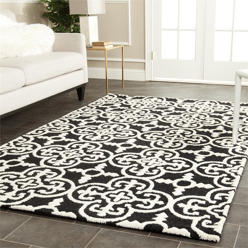 Safavieh Cambridge 3' X 5' Hand Tufted Wool Rug in Black and Ivory