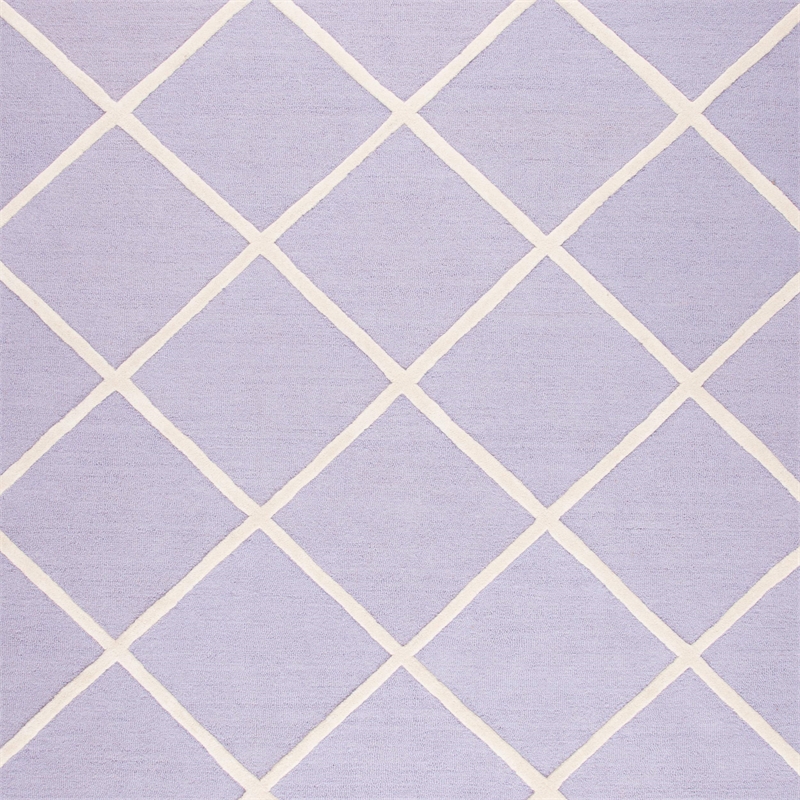 Safavieh Cambridge 4' X 6' Hand Tufted Wool Rug in Lavander and Ivory