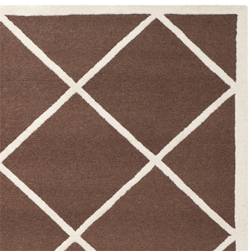 Safavieh Cambridge 8' X 10' Hand Tufted Wool Rug in Black and Ivory