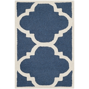 Safavieh Cambridge 2' X 3' Hand Tufted Wool Rug in Navy and Ivory