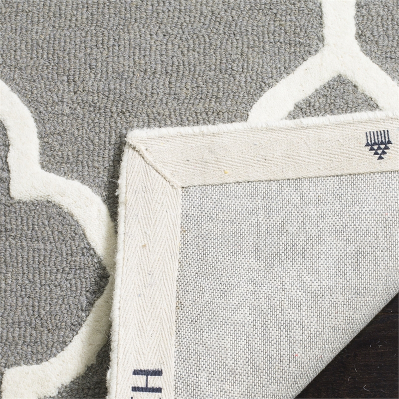 Safavieh Cambridge 2'6