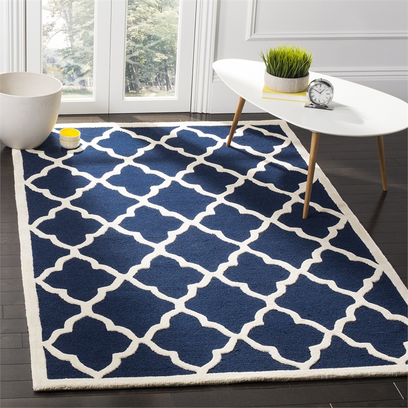 Safavieh Cambridge 9' X 12' Hand Tufted Wool Rug in Navy and Ivory