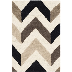 Safavieh Cambridge 2' X 3' Hand Tufted Wool Rug in Ivory and Black