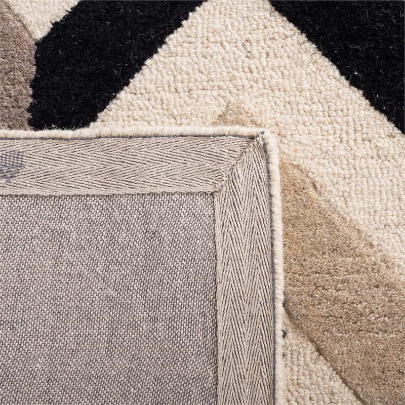 Safavieh Cambridge 2' X 3' Hand Tufted Wool Rug in Ivory and Black