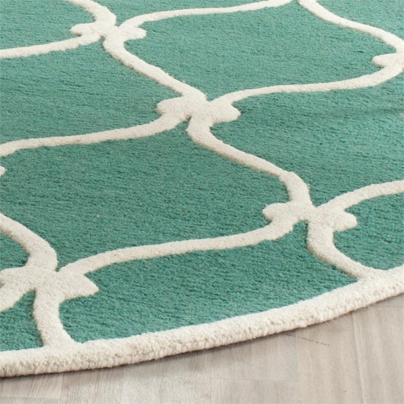 Safavieh Cambridge 4' X 6' Hand Tufted Wool Rug in Blue and Ivory