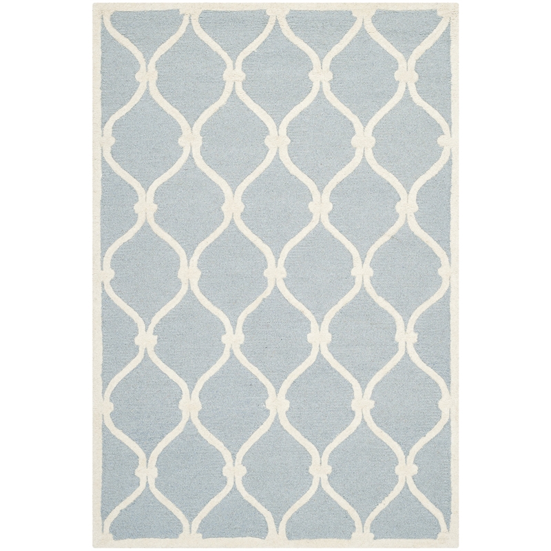 Safavieh Cambridge 6' X 9' Hand Tufted Wool Rug in Blue and Ivory