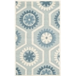 Safavieh Cambridge 4' X 6' Hand Tufted Wool Rug in Blue and Ivory