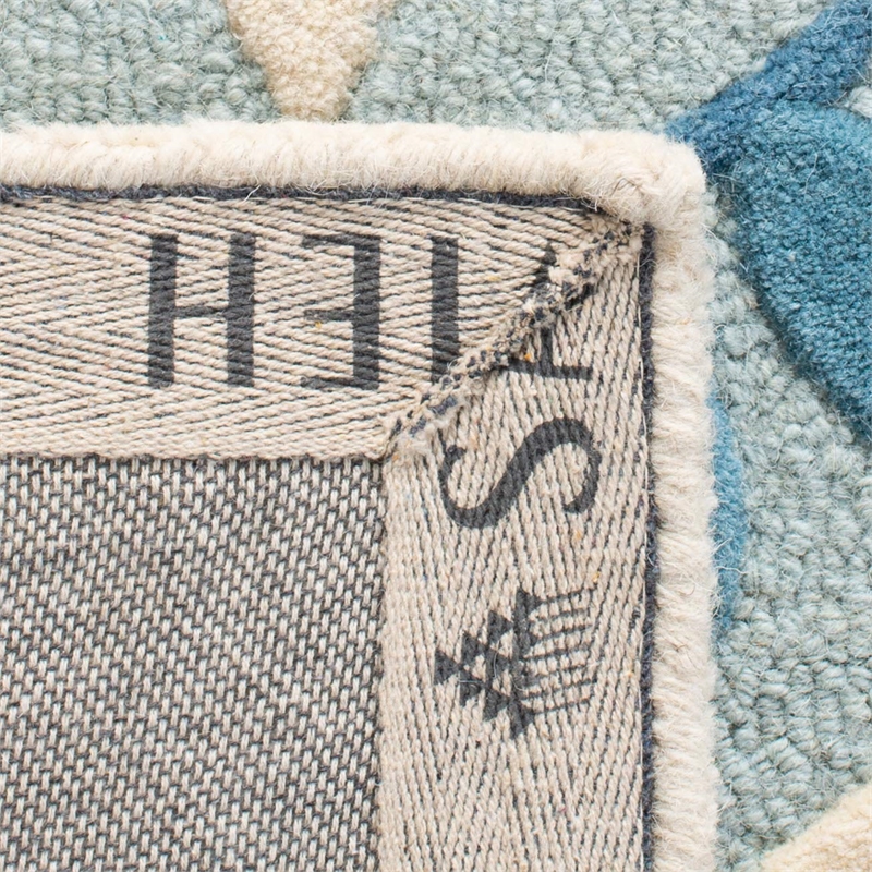 Safavieh Cambridge 5' X 8' Hand Tufted Wool Rug in Blue and Ivory