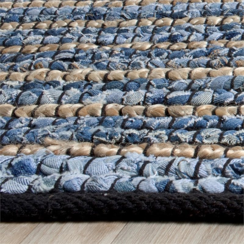 Safavieh Cape Cod 5' X 8' Hand Woven Rug in Blue and Natural
