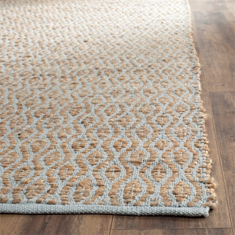 Safavieh Cape Cod 8' X 10' Hand Woven Rug in Silver and Natural