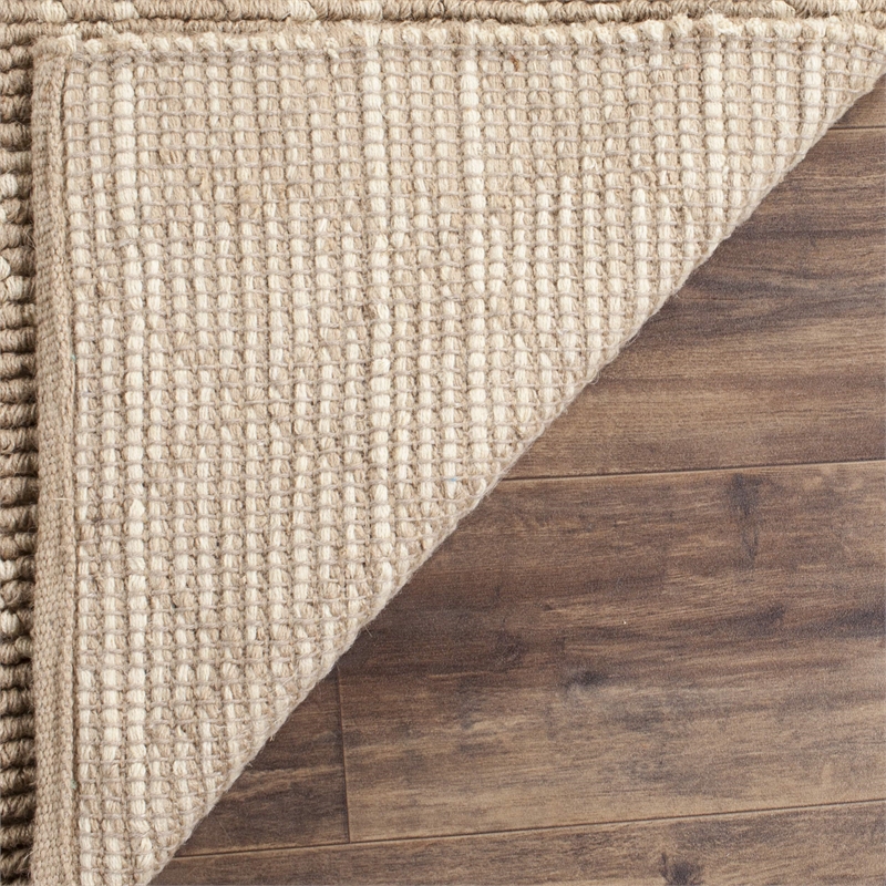 Safavieh Cape Cod 5' X 8' Hand Woven Jute Rug in Natural and Ivory