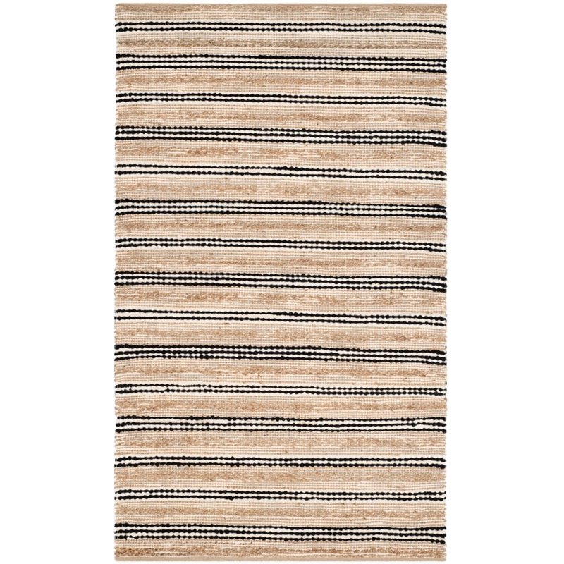 Safavieh Cape Cod 5' X 8' Hand Woven Rug in Natural and Black