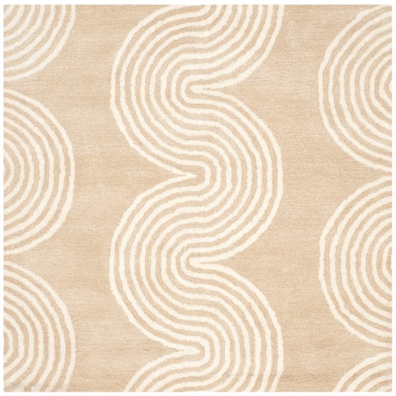 Safavieh Chatham 5' Round Hand Tufted Wool Rug in Beige and Ivory