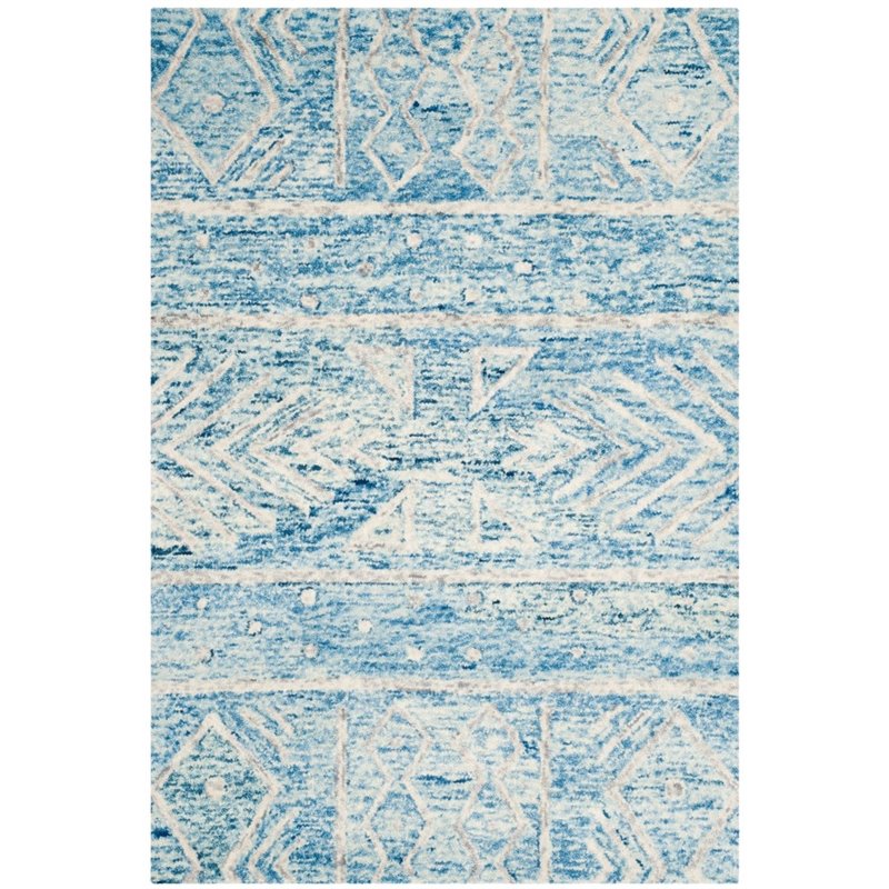 Safavieh Chatham 5' Round Hand Tufted Wool Rug in Blue and Ivory