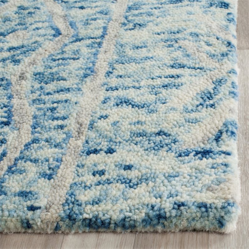 Safavieh Chatham 5' Square Hand Tufted Wool Rug in Blue and Ivory