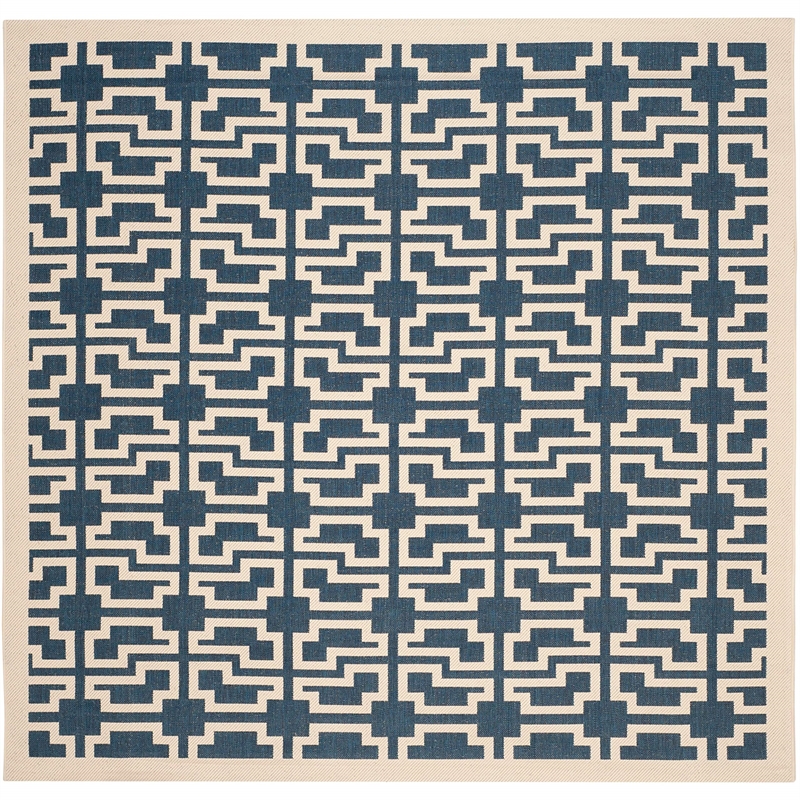 Safavieh Courtyard 7'10