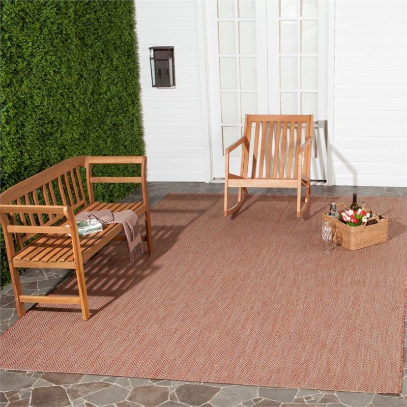 Safavieh Courtyard 2' X 3'7