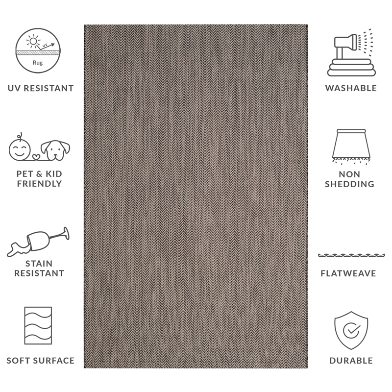 Safavieh Courtyard 9' X 12' Power Loomed Rug in Black and Beige