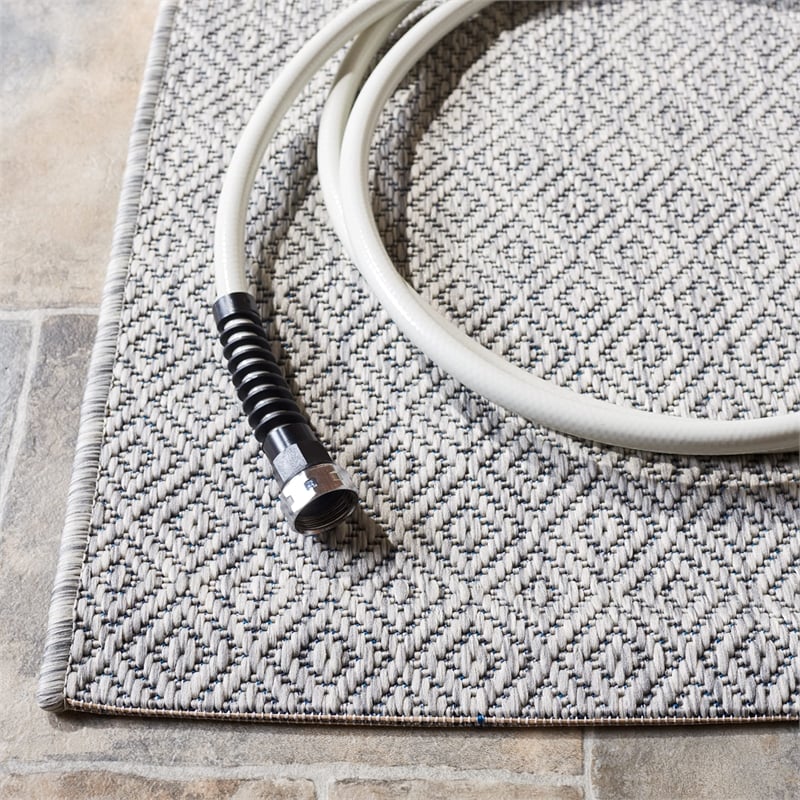 Safavieh Courtyard 9' X 12' Power Loomed Rug in Gray and Gray