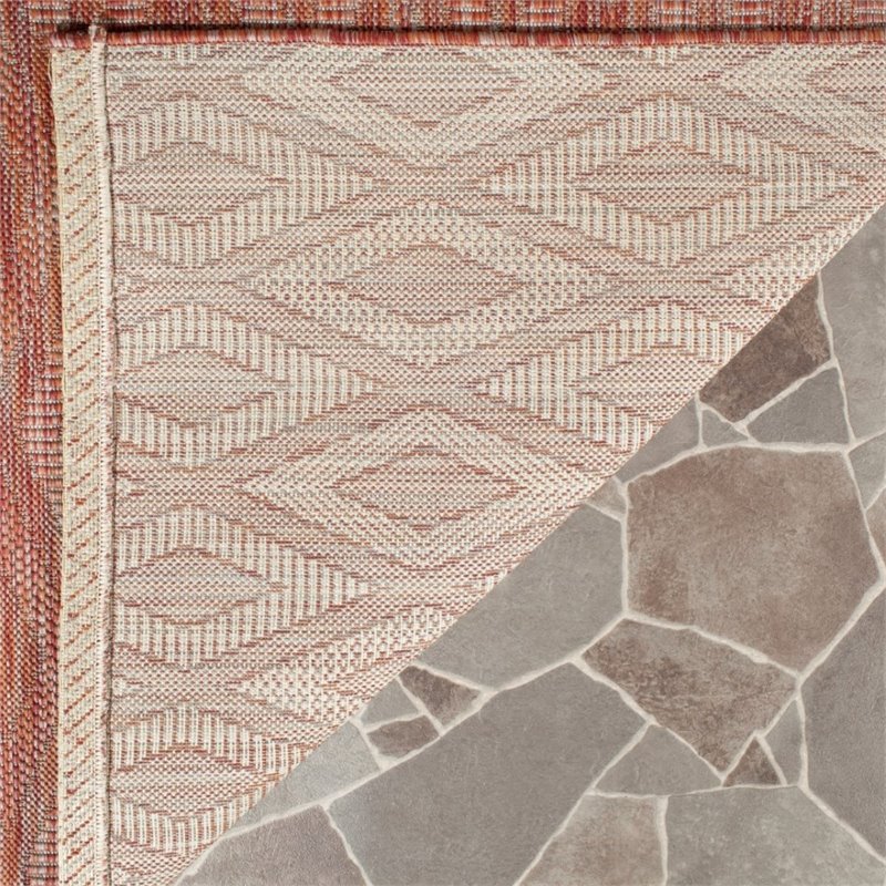 Safavieh Courtyard 2'3