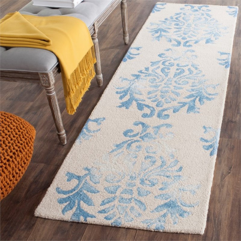 Safavieh Dip Dye 7' Square Hand Tufted Wool Rug in Beige and Blue