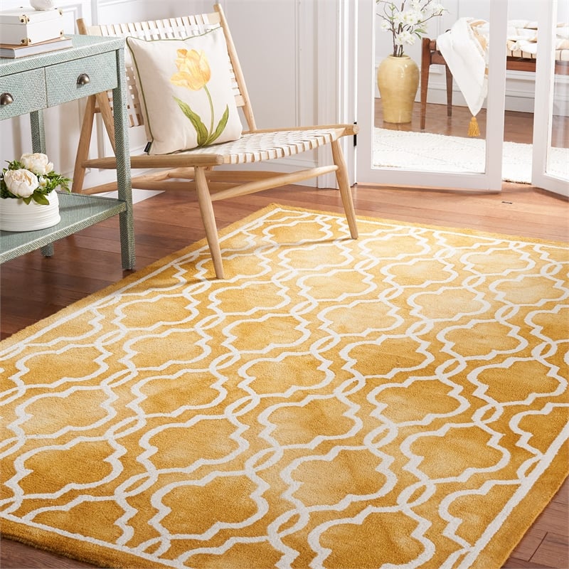 Safavieh Dip Dye 3' X 5' Hand Tufted Wool Pile Rug in Gold and Ivory