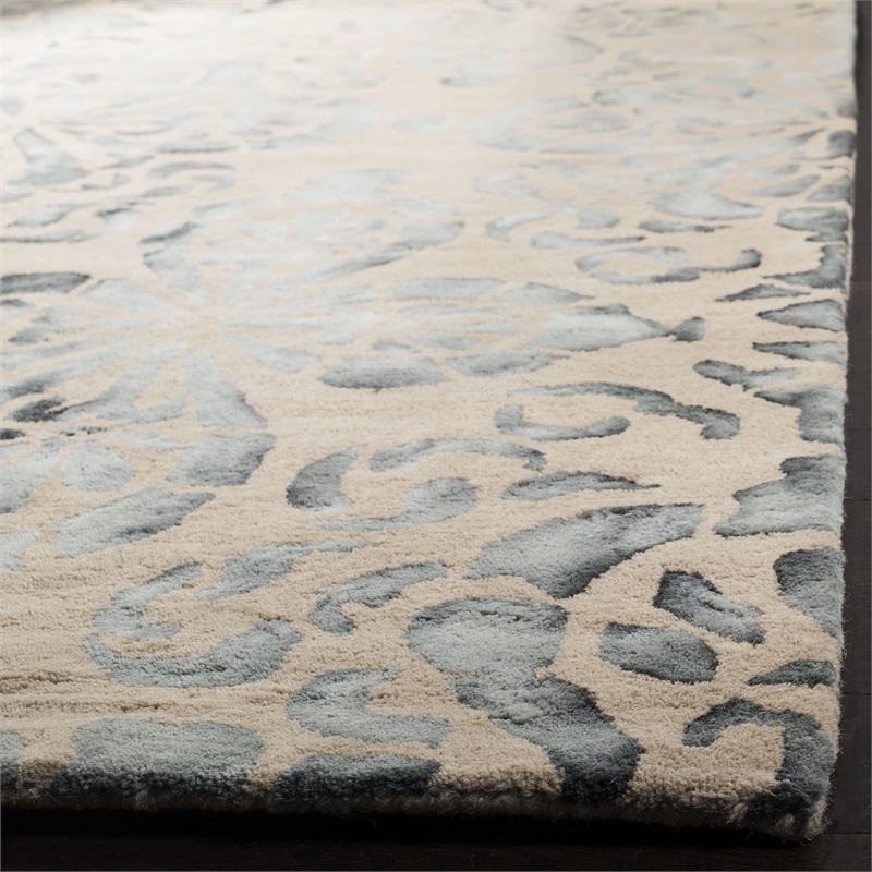 Safavieh Dip Dye 7' Square Hand Tufted Wool Rug in Ivory and Navy