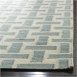 Safavieh Dhurries 8' X 10' Hand Woven Flat Weave Wool Rug