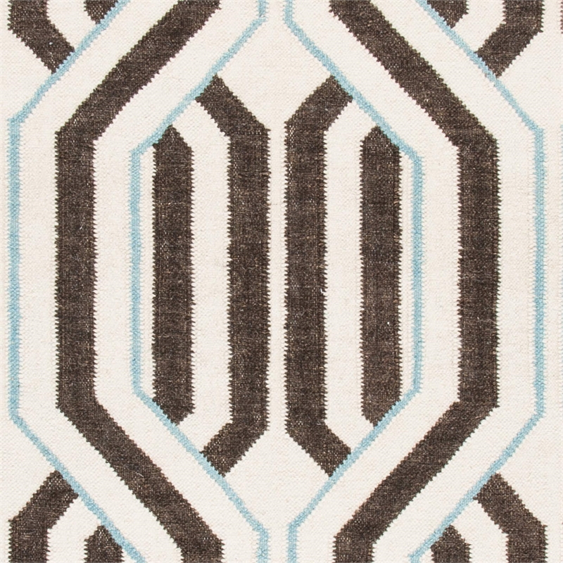 Safavieh Dhurries 8' X 10' Hand Woven Flat Weave Wool Rug in Ivory
