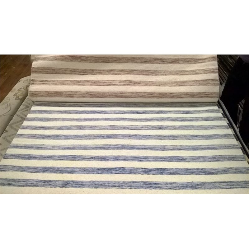 Safavieh Dhurries 4' X 6' Hand Woven Flat Weave Wool Rug
