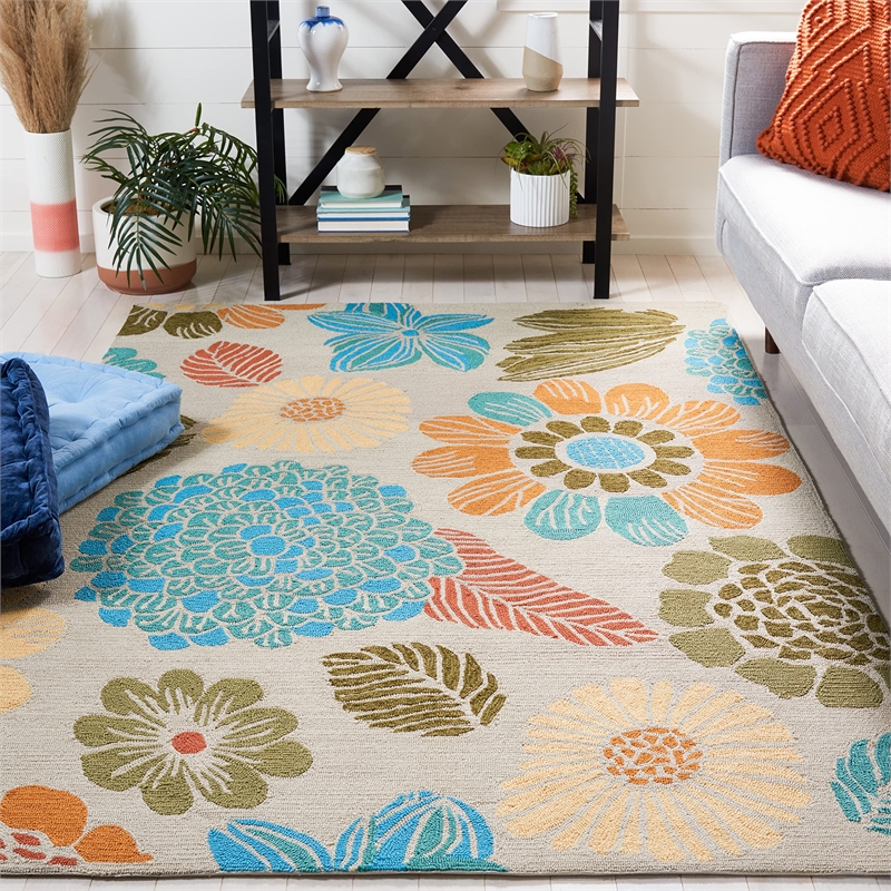 Safavieh Four Seasons 4' X 6' Hand Hooked Polyester Pile Rug in Ivory