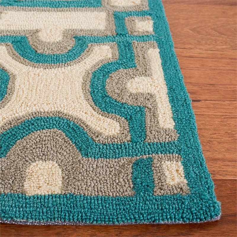Safavieh Four Seasons 4' X 6' Hand Hooked Rug in Ivory and Aqua