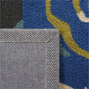 Safavieh Four Seasons 2'4&quot X 4' Hand Hooked Rug in Black