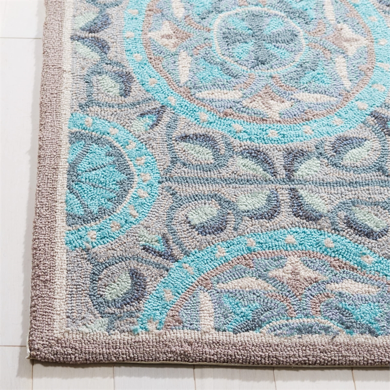 Safavieh Four Seasons 5' X 8' Hand Hooked Rug in Mint and Aqua