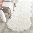Safavieh Faux Sheep Skin 2'6