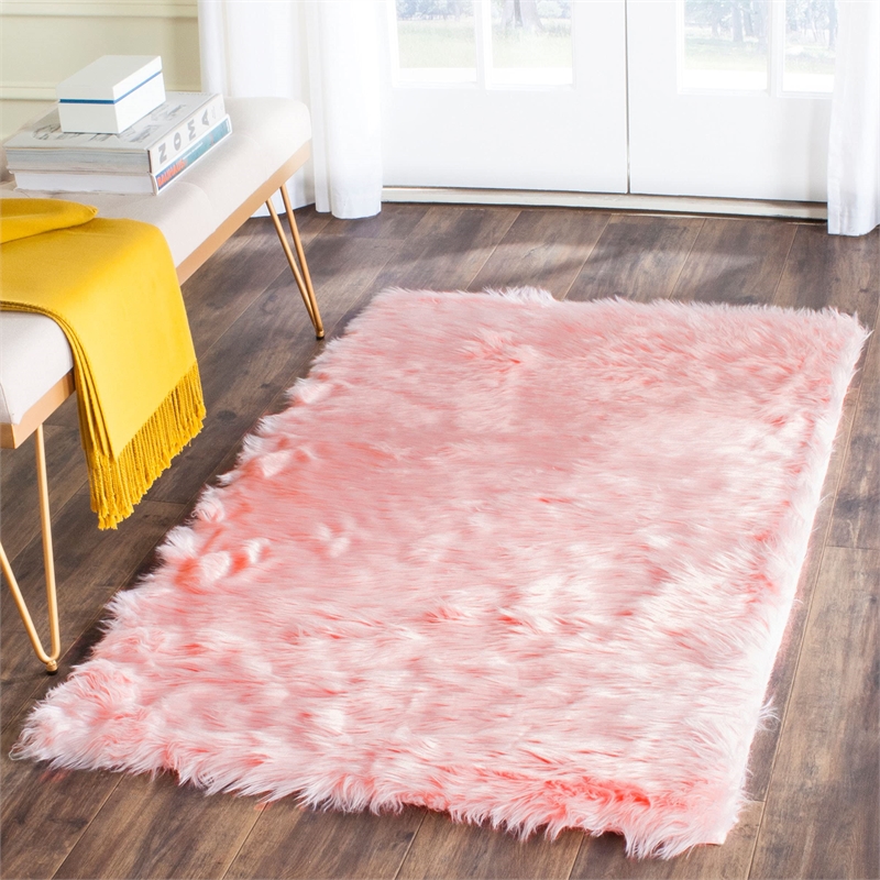 Safavieh Faux Sheep Skin 3' X 5' Power Loomed Acrylic Rug in Pink