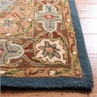 Safavieh Heritage 2'3