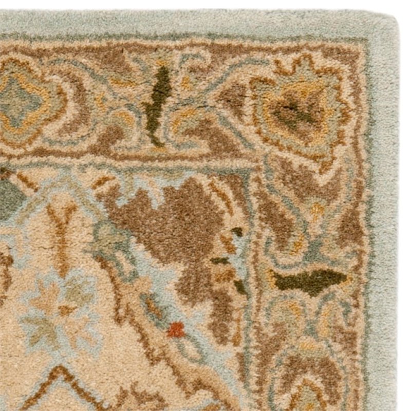 Safavieh Heritage 4'6