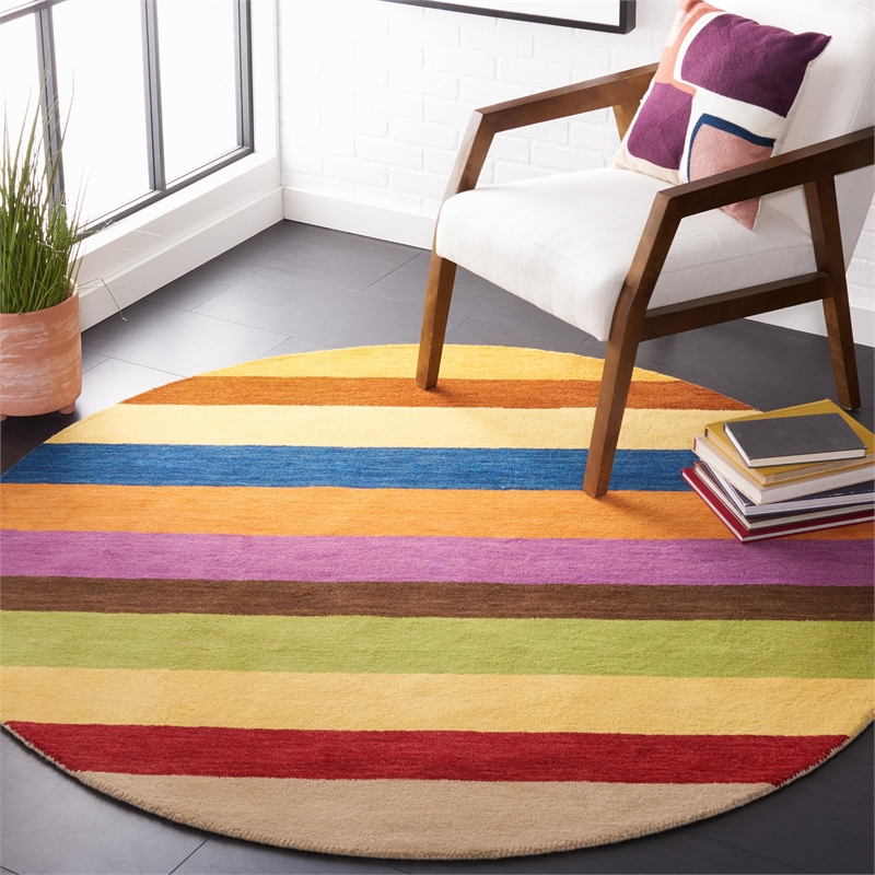 Safavieh Himalaya 6' Round Hand Loomed Wool Pile Rug in Yellow