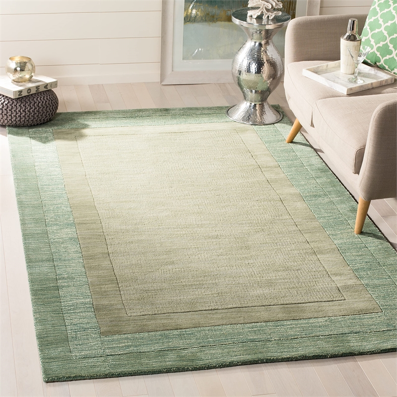 Safavieh Impressions 5' X 8' Hand Loomed Wool Rug in Green and Beige