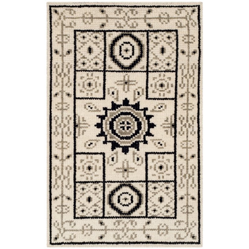 Safavieh Kenya 2' X 3' Hand Knotted Wool Pile Rug in Ivory and Gray