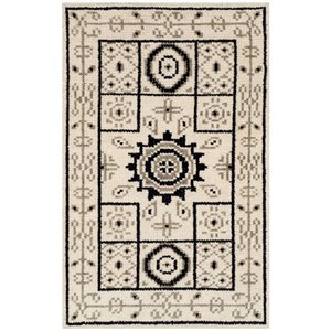 Safavieh Kenya 2' X 3' Hand Knotted Wool Pile Rug in Ivory and Gray