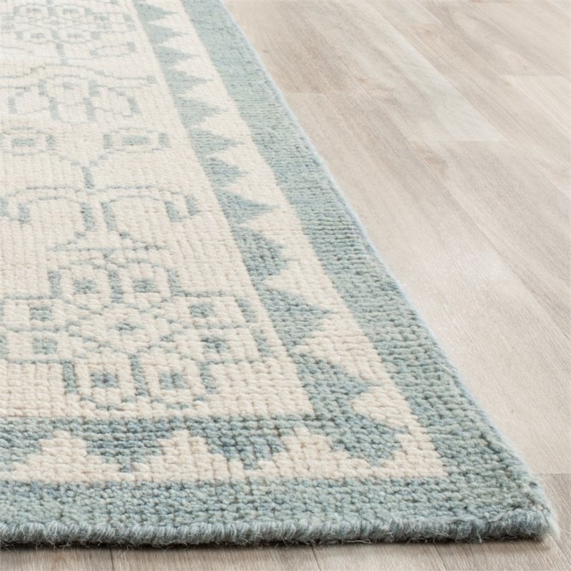 Safavieh Kenya 7' Square Hand Knotted Wool Rug in Ivory and Blue