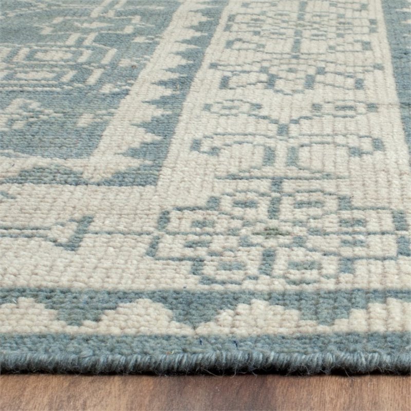 Safavieh Kenya 7' Square Hand Knotted Wool Rug in Ivory and Blue