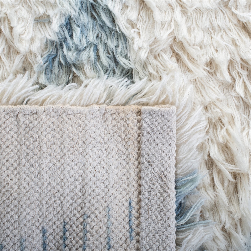 Safavieh Kenya 8' X 10' Hand Knotted Rug in Ivory and Blue