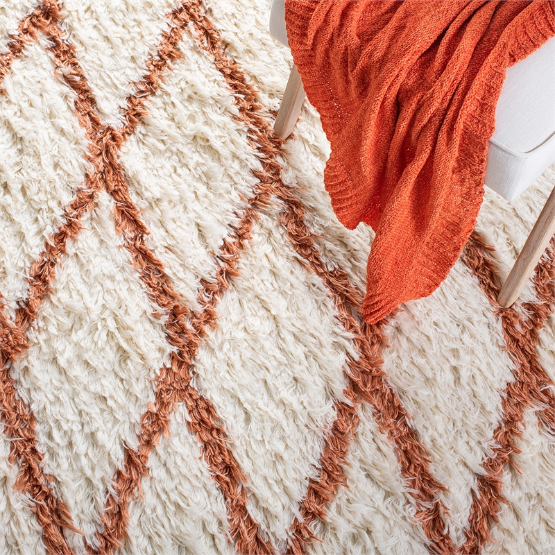 Safavieh Kenya 6' X 9' Hand Knotted Rug in Ivory and Terracotta