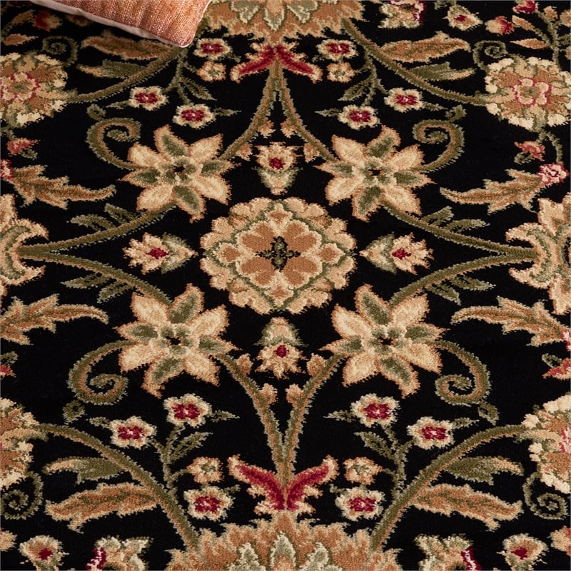 Safavieh Lyndhurst 2'3