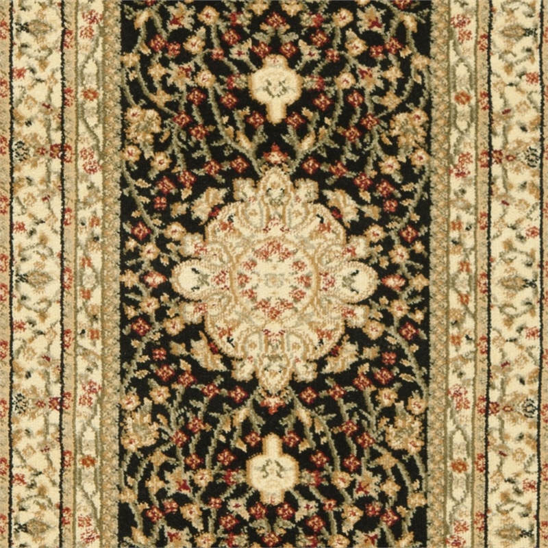 Safavieh Lyndhurst 2'3